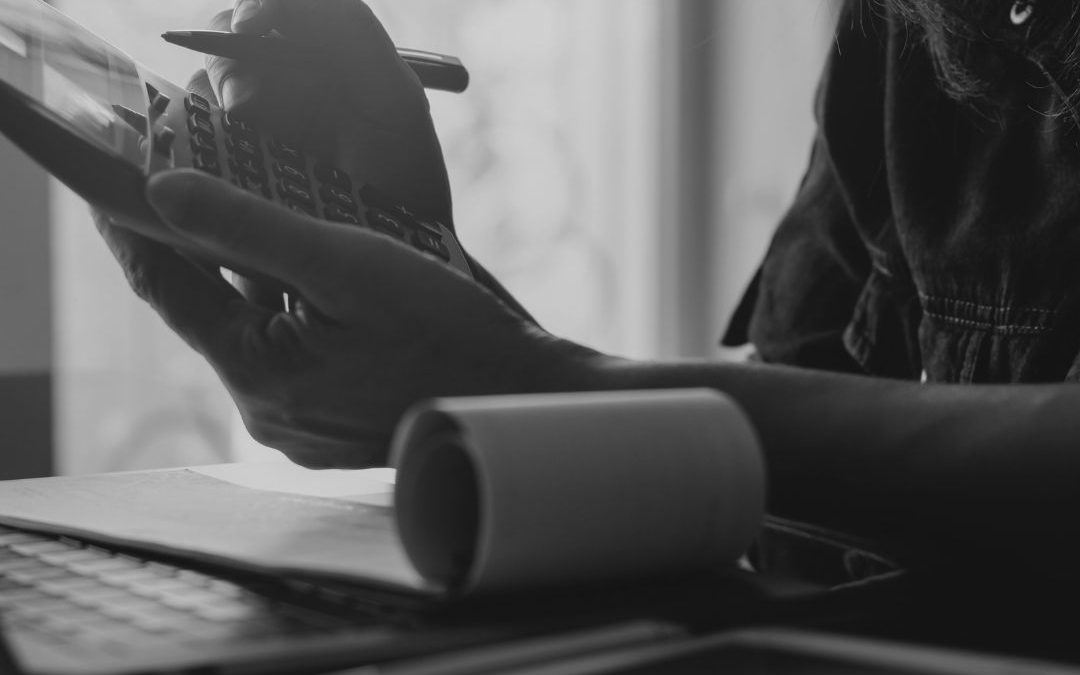 Outsourcing of HR and payroll