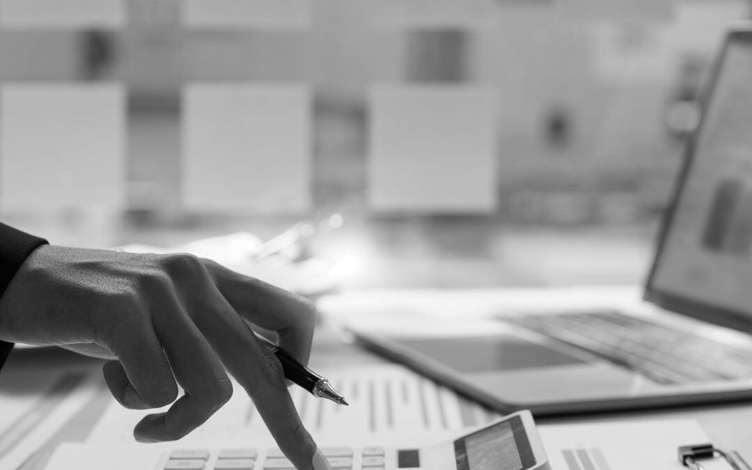Outsourcing usług księgowych – czym kierować się podczas wyboru biura rachunkowego?